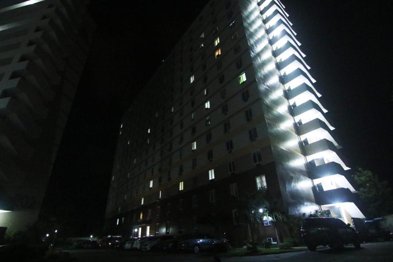 Mak'Z Condo Place Lapu-Lapu City Bagian luar foto